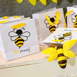 New DecoWoerner Deko Bienen 10-14 Cm, 5 Stück gelb
