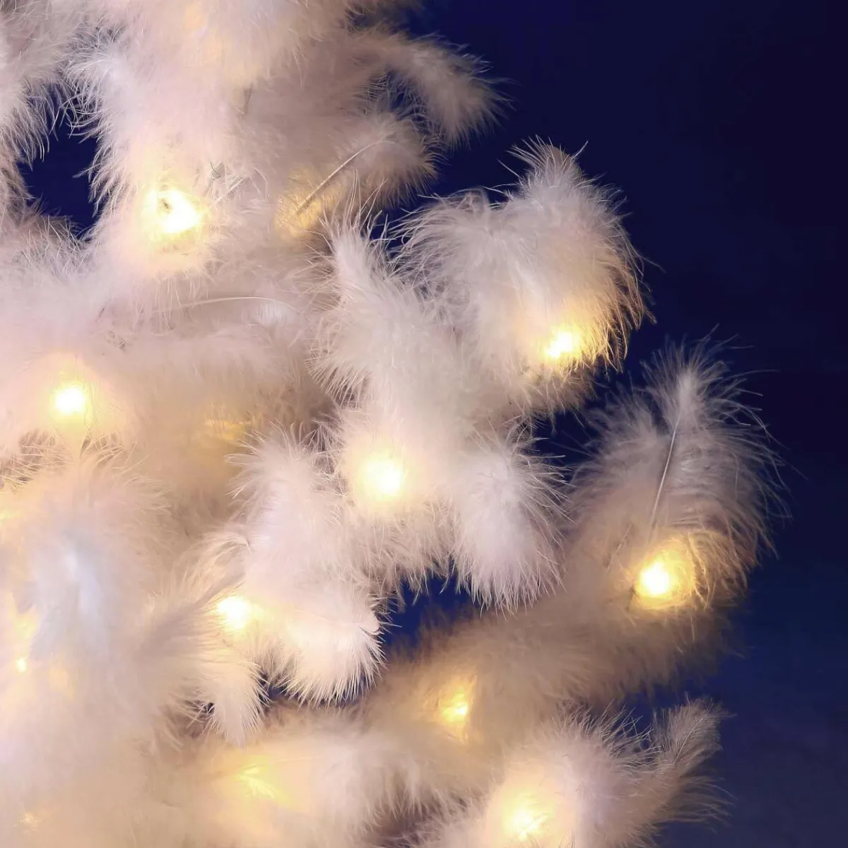 Sale DecoWoerner Deko Federbaum Mit LED, 90 Cm weiß
