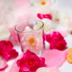 Discount DecoWoerner Dekoblüten Rosen, Pack à 50 Stück mehrfarbig