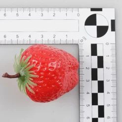 Outlet DecoWoerner Erdbeeren Lebensmittel-Attrappen, 12 Stück rot