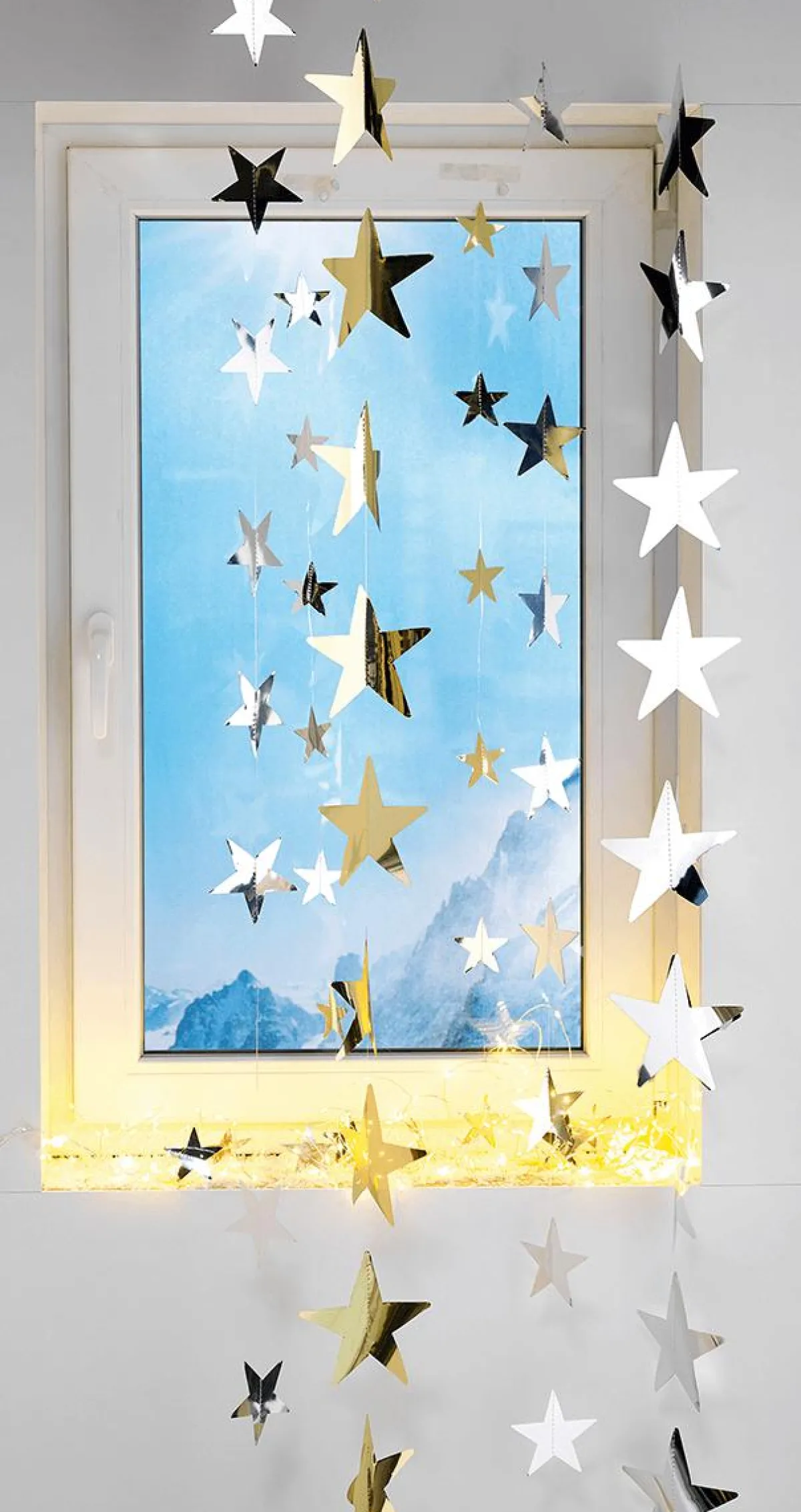 Clearance DecoWoerner Folien-Sternenkette 7 Cm Ø, 200 Cm, 3 Stück gold