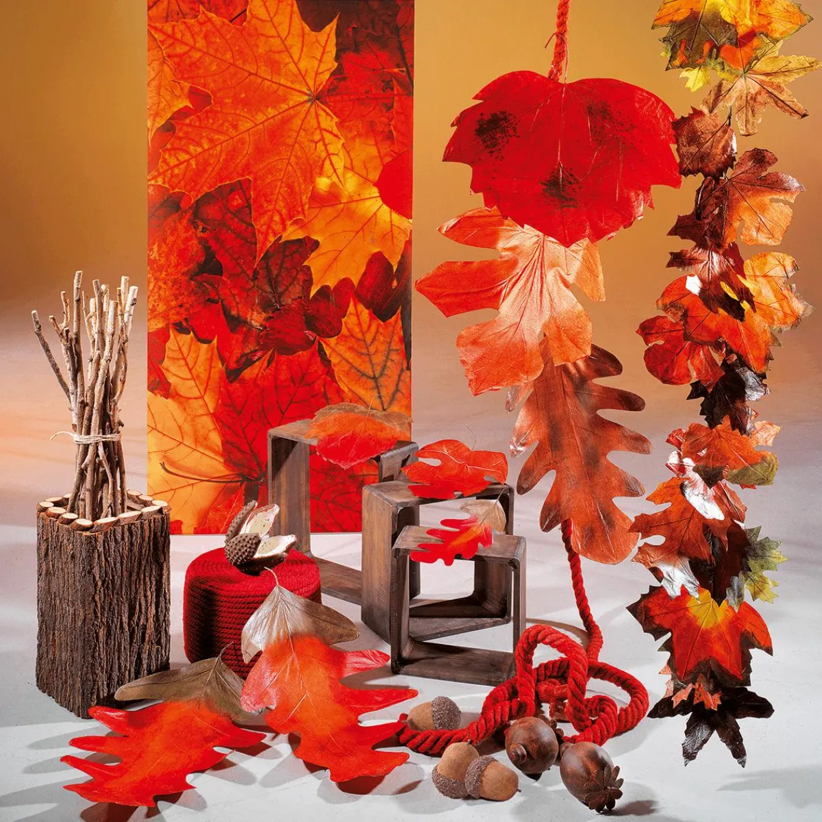Sale DecoWoerner Herbstliche Kunstblätter 80 Cm, 3 Stück orange