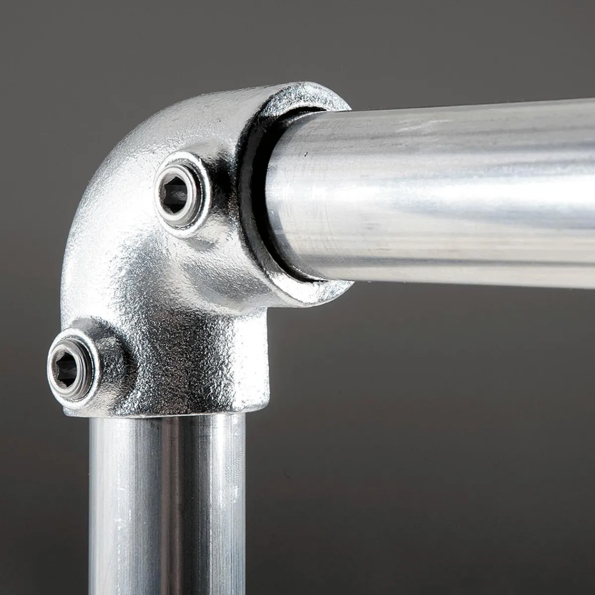 Best DecoWoerner Kleiderständer Mit Rollen FACTORY 160 Cm silber