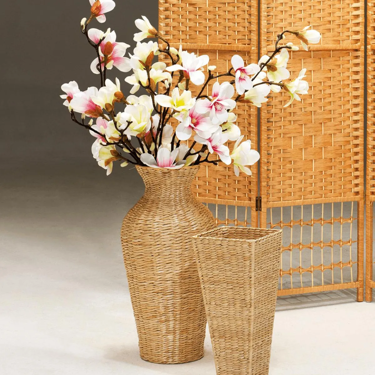Hot DecoWoerner Künstlicher Edel-Magnolienzweig, Weiß/rosa, 100 Cm mehrfarbig