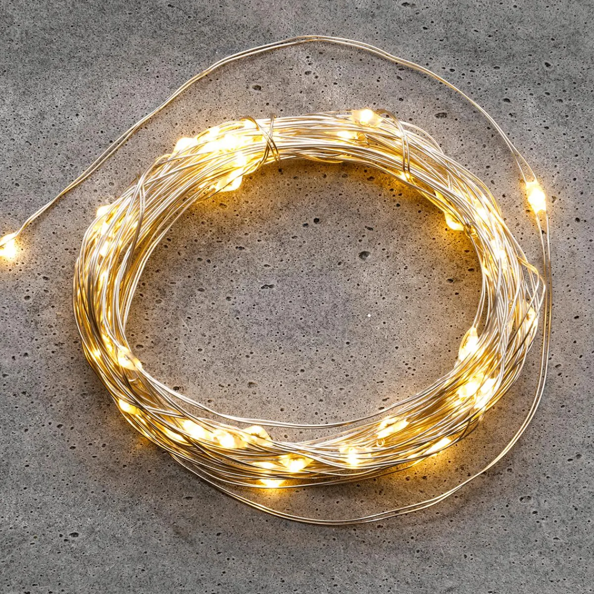 Outlet DecoWoerner LED Draht Lichterkette Für Außen, 10 M, silber