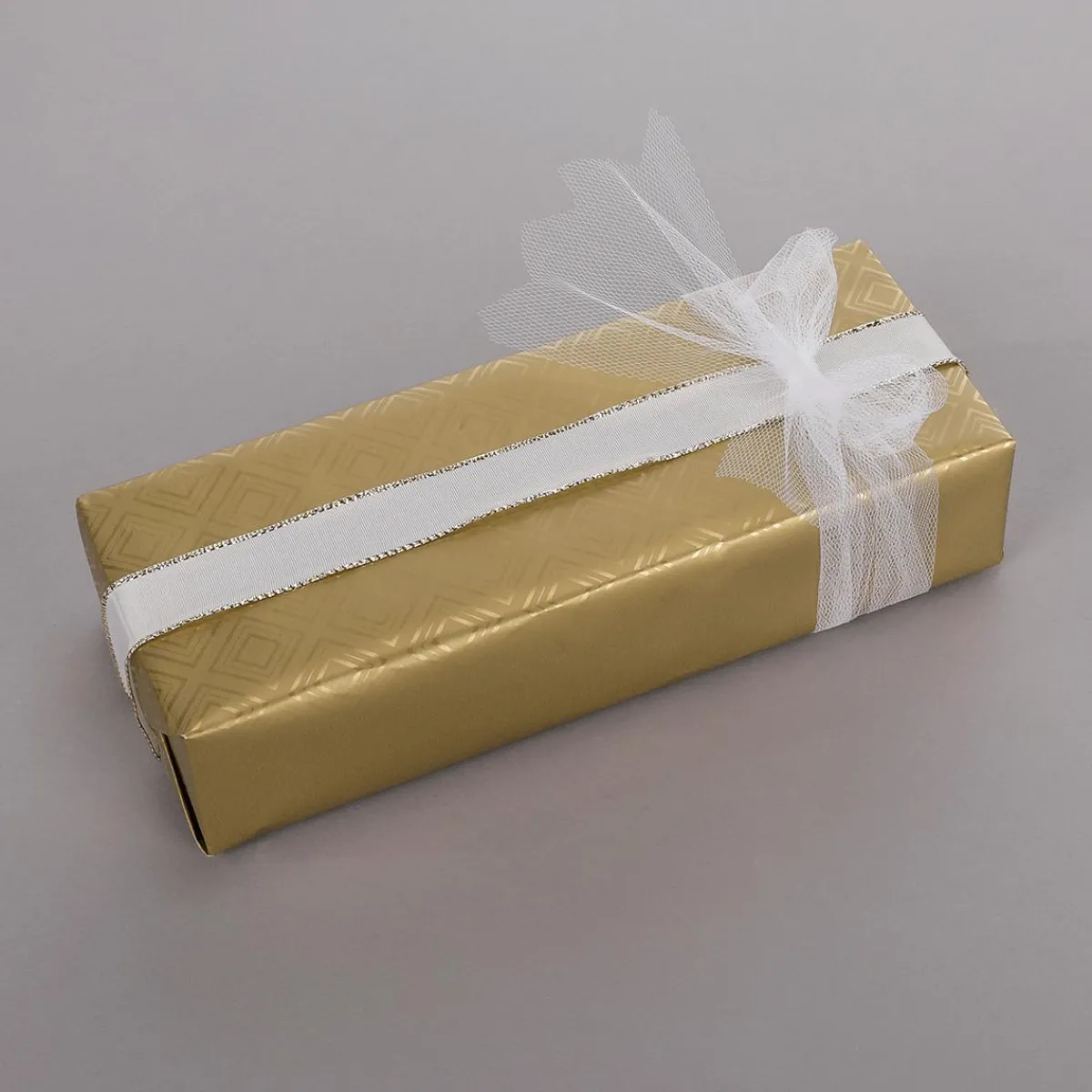 Sale DecoWoerner Nachhaltiges, enes Geschenkpapier Mit Glänzendem Geometrischen Muster – 50 M Geschenkpapier-Rolle gold