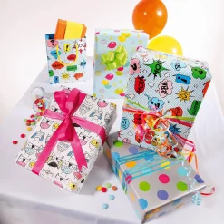 New DecoWoerner Nachhaltiges, nes Geschenkpapier Mit Bunten Punkten – 50 M Geschenkpapier-Rolle silber