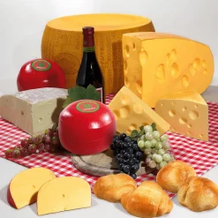 Clearance DecoWoerner Parmesankäse/ Parmigiano Reggiano Lebensmittel-Attrappe gelb