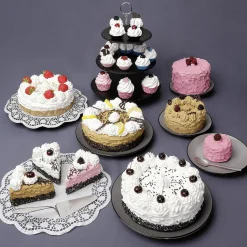 Best DecoWoerner Schokotorte Lebensmittel-Attrappe 15 Cm Ø braun