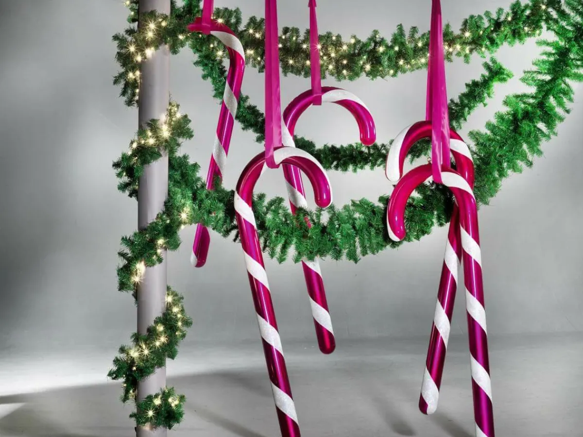 DecoWoerner Tannengirlande Basic Mit LED 270 Cm, 30 Cm Ø grün