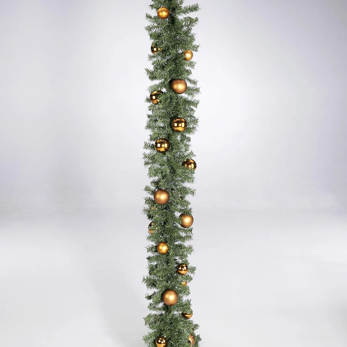 Discount DecoWoerner Tannengirlande Standard 270 Cm, 25 Cm Ø grün