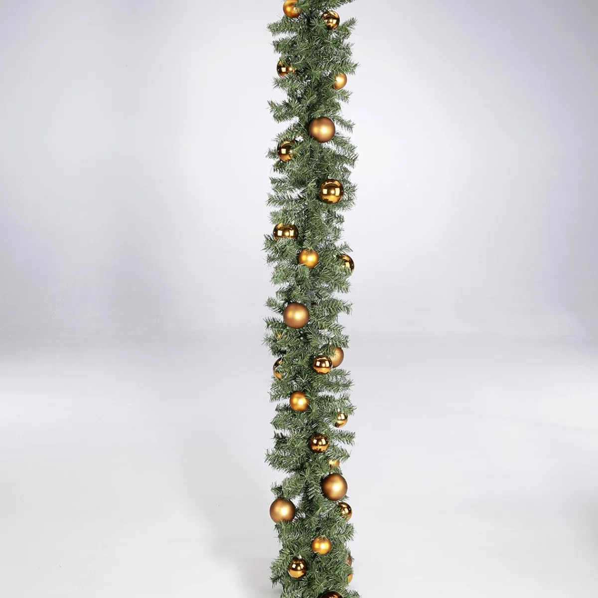 Discount DecoWoerner Tannengirlande Standard 270 Cm, 25 Cm Ø grün
