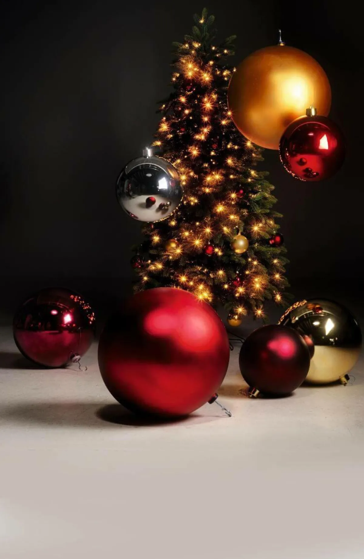 Best DecoWoerner Weihnachtskugel XXL Glänzend, 50 Cm silber