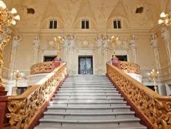 Outlet DecoWoerner XXL-Planenbanner "Schlosstreppe" Aus Schwer Entflammbarer LKW-Plane 250 X 330 Cm gold